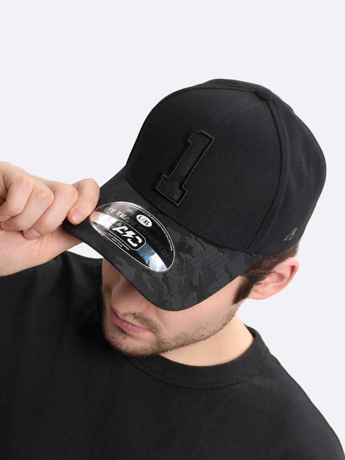 Реальное фото Бейсболка №1 черная р.55-58 20683 от магазина Спортев