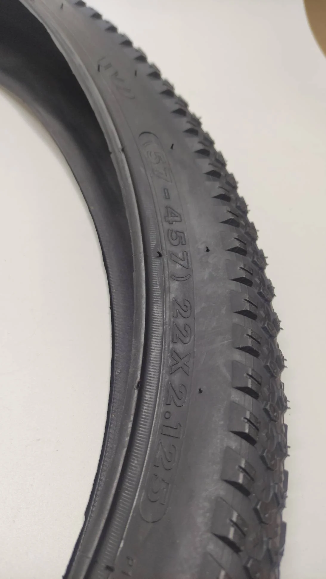 Реальное фото Покрышка 22" * 2.125" Wanda P1197A от магазина Спортев