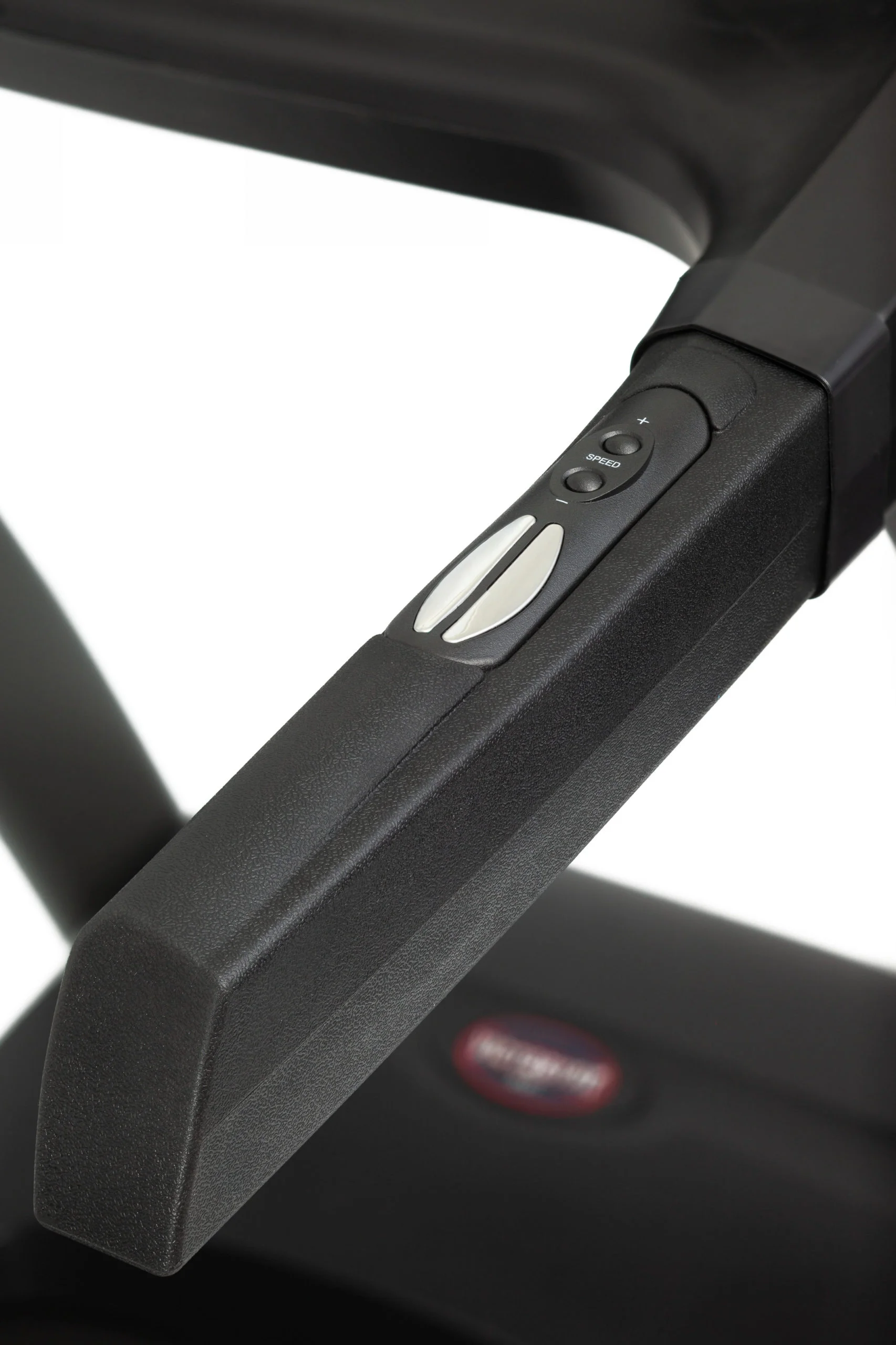 Реальное фото Беговая Дорожка VictoryFit VF-5008 от магазина Спортев