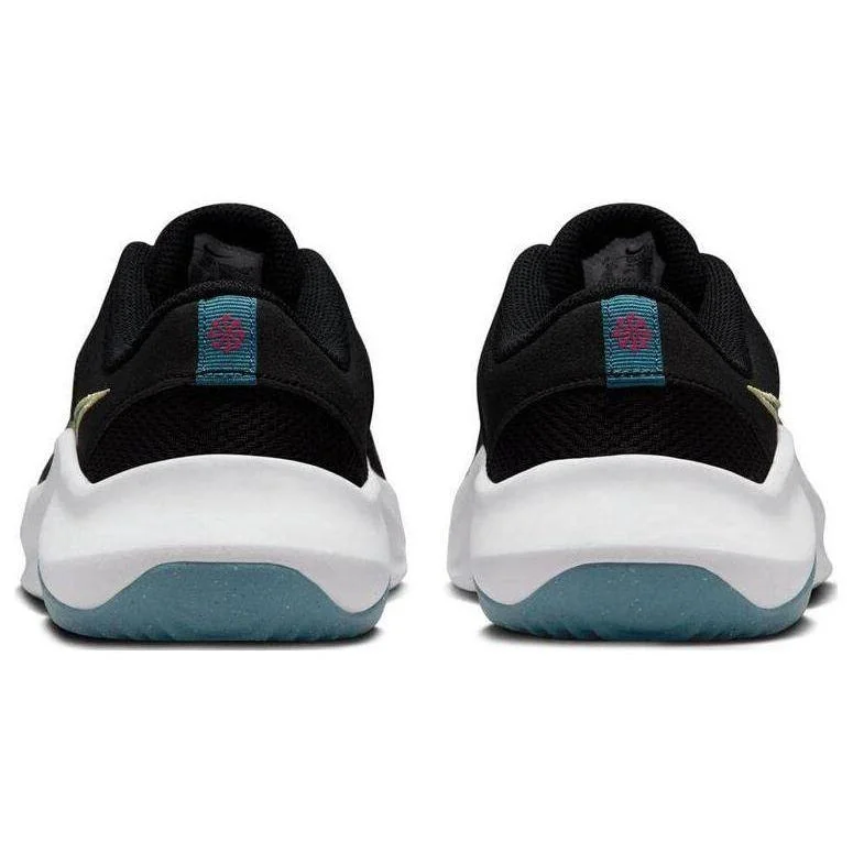 Кроссовки Nike Legend Essential 3 черный DM1119 006 Реальное фото Кроссовки Nike Legend Essential 3 черный DM1119 006 от магазина Спортев
