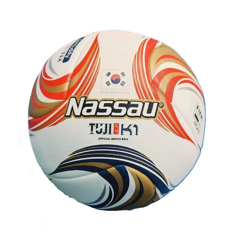 Мяч футбольный Nassau TUJI K1 №5 FIFA Quality Pro&KFA NSK1 Реальное фото Мяч футбольный Nassau TUJI K1 №5 FIFA Quality Pro&KFA NSK1 от магазина Спортев