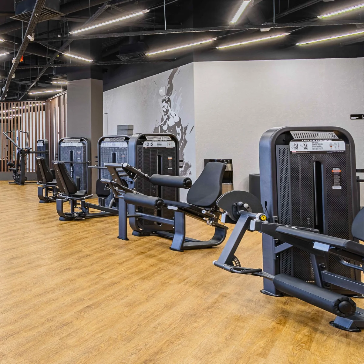 Реальное фото E7021JZ Сведение/Разведение ног сидя. Стек 135 кг от магазина Спортев