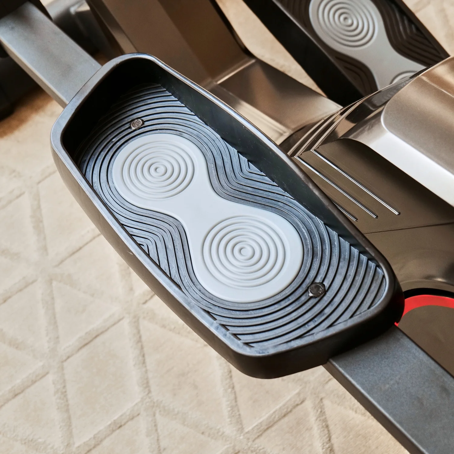 Реальное фото Эллиптический тренажер DFC E97501 магн. от магазина Спортев