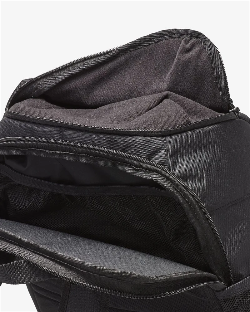 Реальное фото Рюкзак Nike Elite Pro черный/белый от магазина Спортев