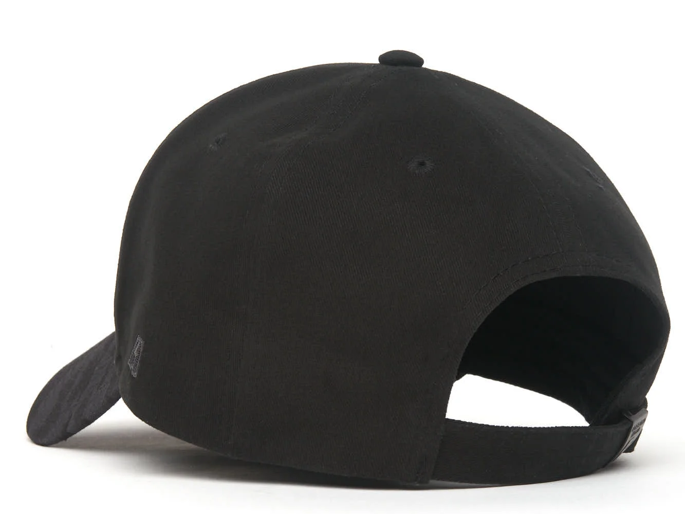 Реальное фото Бейсболка №70 черная р.55-58 20731 от магазина Спортев