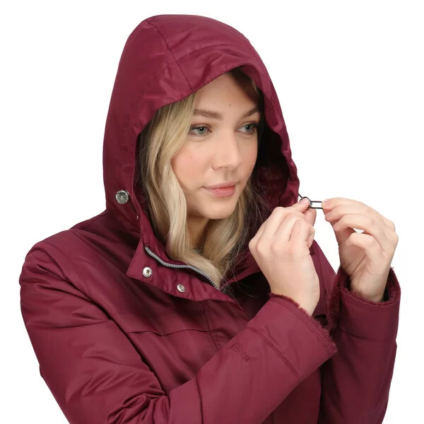 Реальное фото Куртка Remina (Цвет 1YI, Красный) RWP326 от магазина СпортЕВ