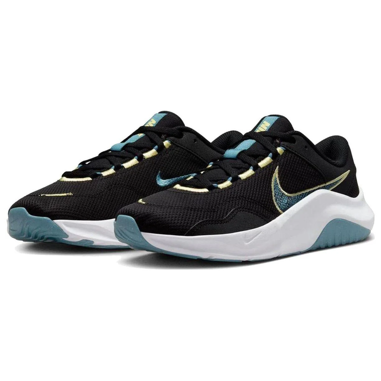 Кроссовки Nike Legend Essential 3 черный DM1119 006 Реальное фото Кроссовки Nike Legend Essential 3 черный DM1119 006 от магазина Спортев