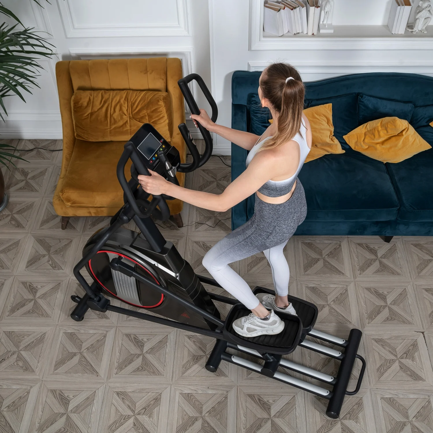 Реальное фото Эллиптический тренажер DFC E97614 магн.эл.привод от магазина Спортев