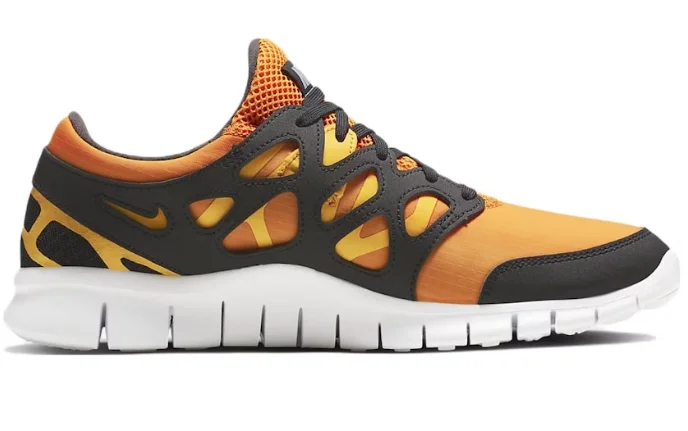 Кроссовки Nike Free Run 2 DQ8977-800 Реальное фото Кроссовки Nike Free Run 2 DQ8977-800 от магазина Спортев