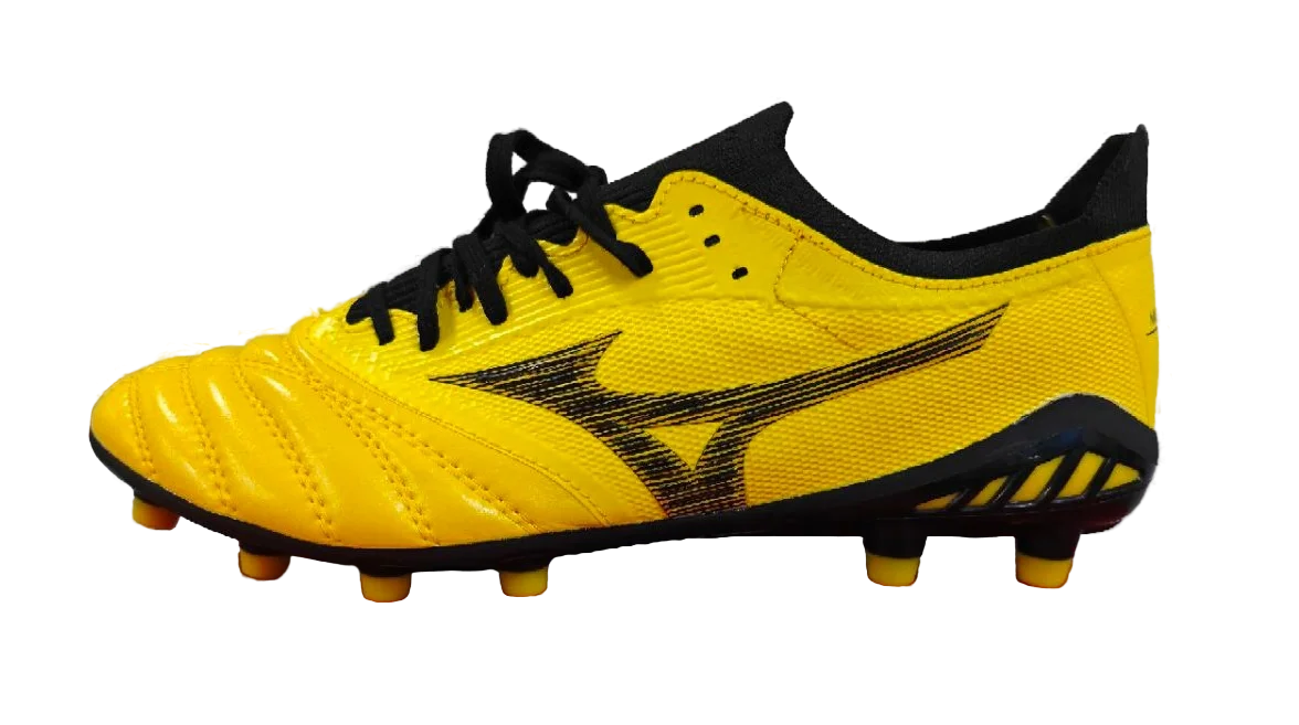 Реальное фото Бутсы Mizuno Morelia Neo AG желтый G0320 от магазина Спортев
