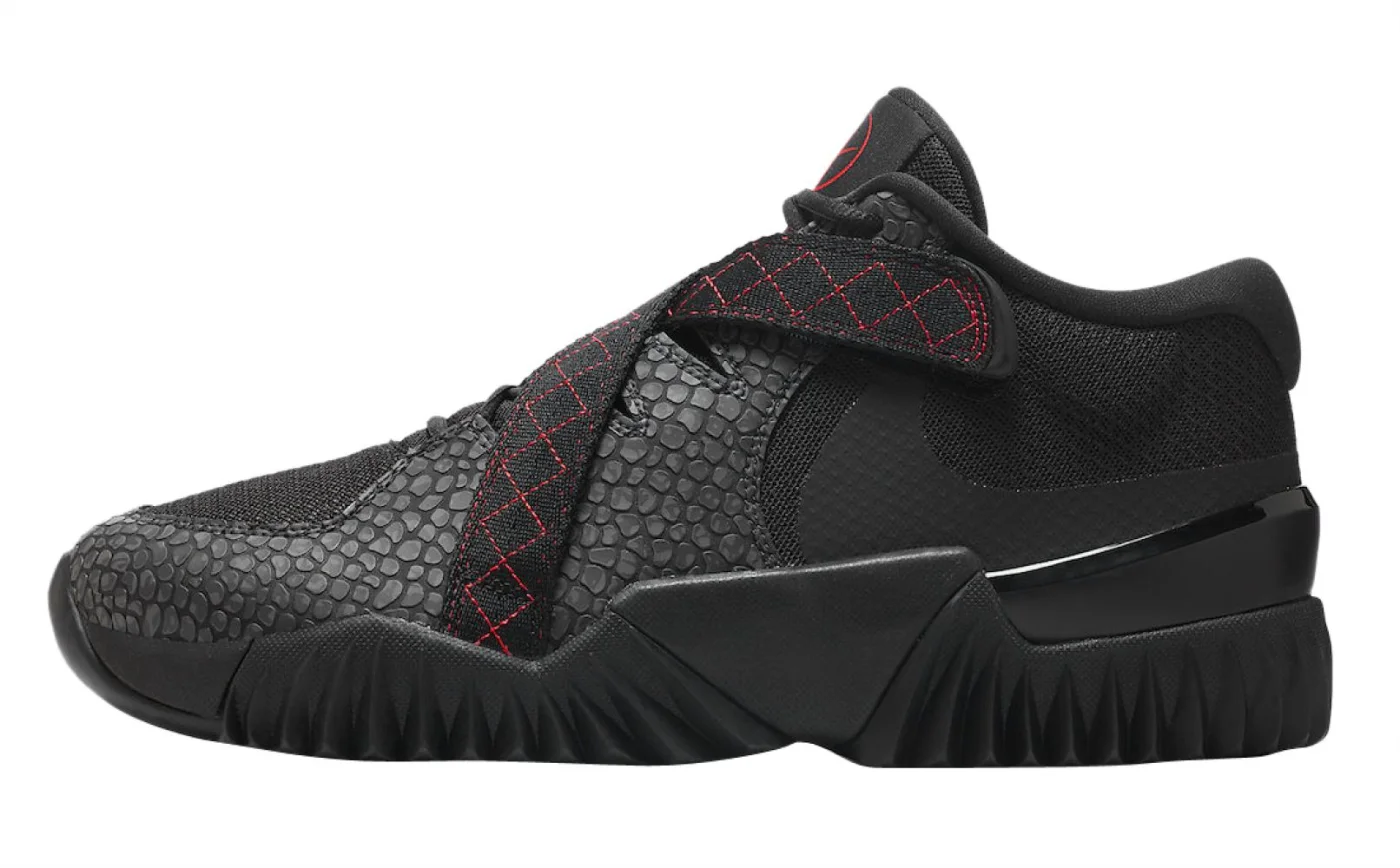 Реальное фото Кроссовки Nike Zoom Court Dragon черный DV8166 001 от магазина Спортев