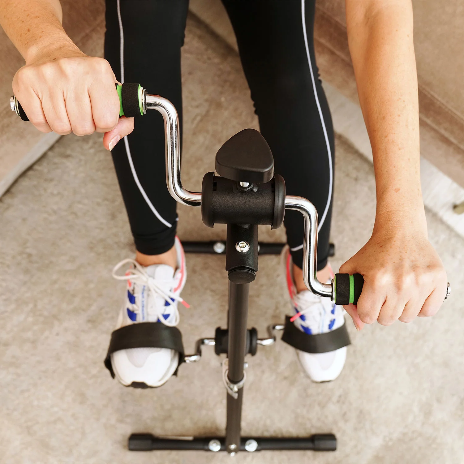 Реальное фото Велотренажер двойной DFC B6008 dual bike от магазина Спортев