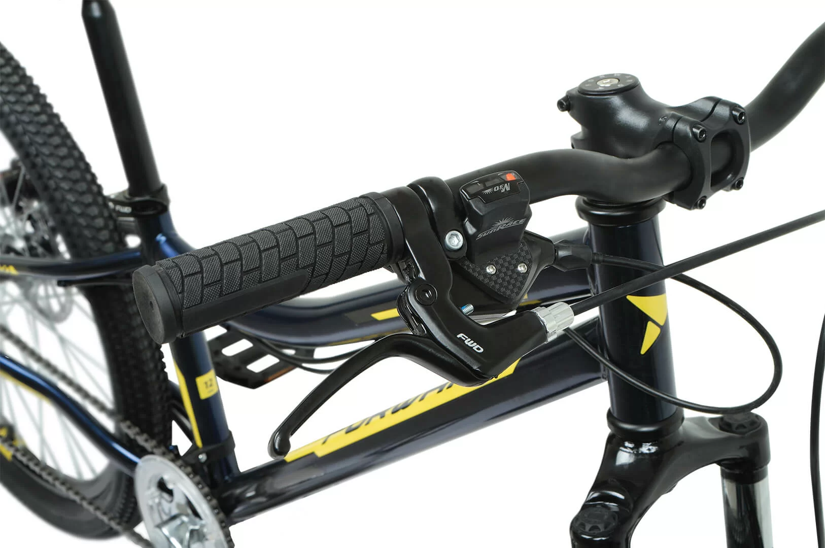 Реальное фото Велосипед Forward Titan 24 2.0 D (6ск) (2022) т.синий/золотой от магазина СпортЕВ