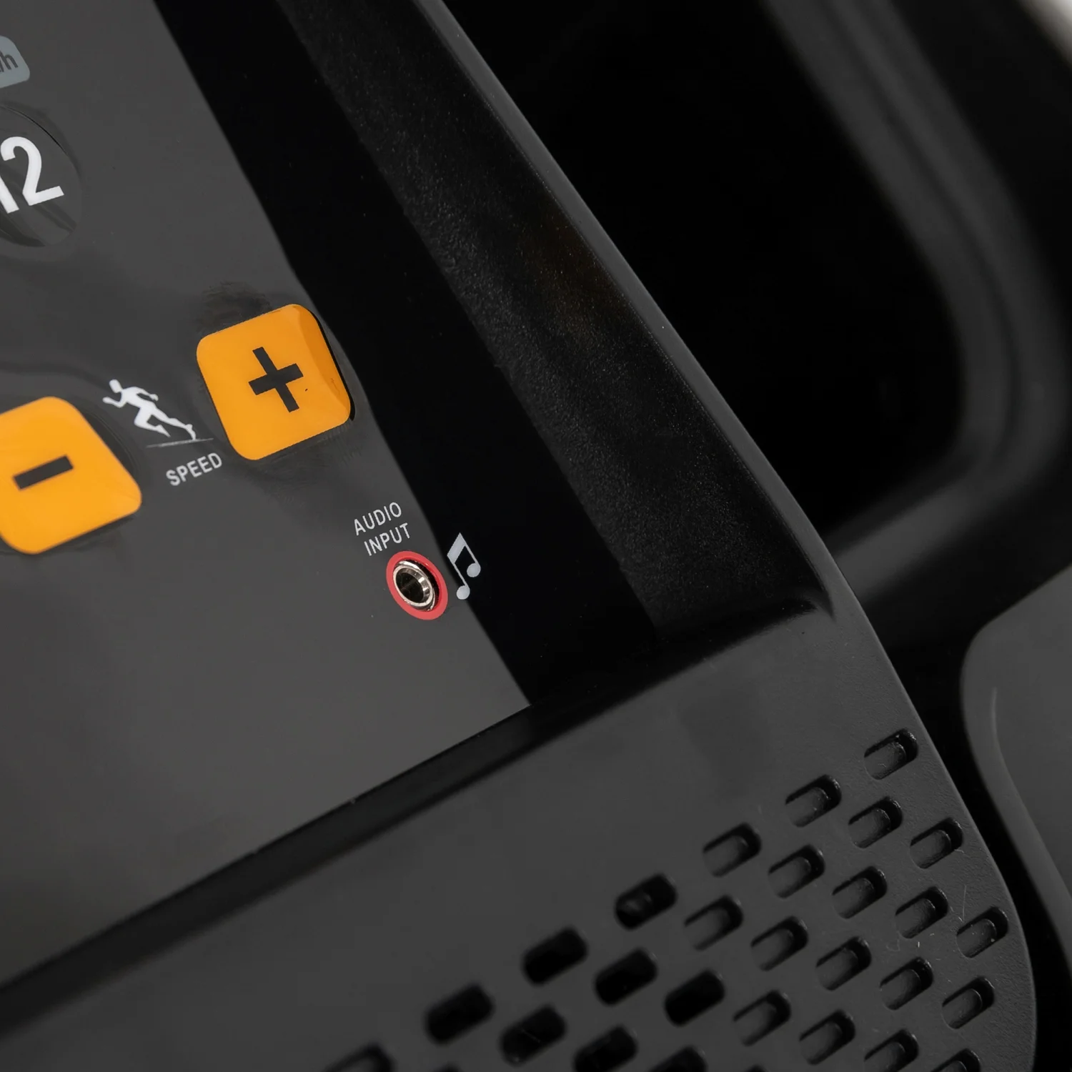 Реальное фото Беговая дорожка DFC ASCONA Pro T640 от магазина Спортев