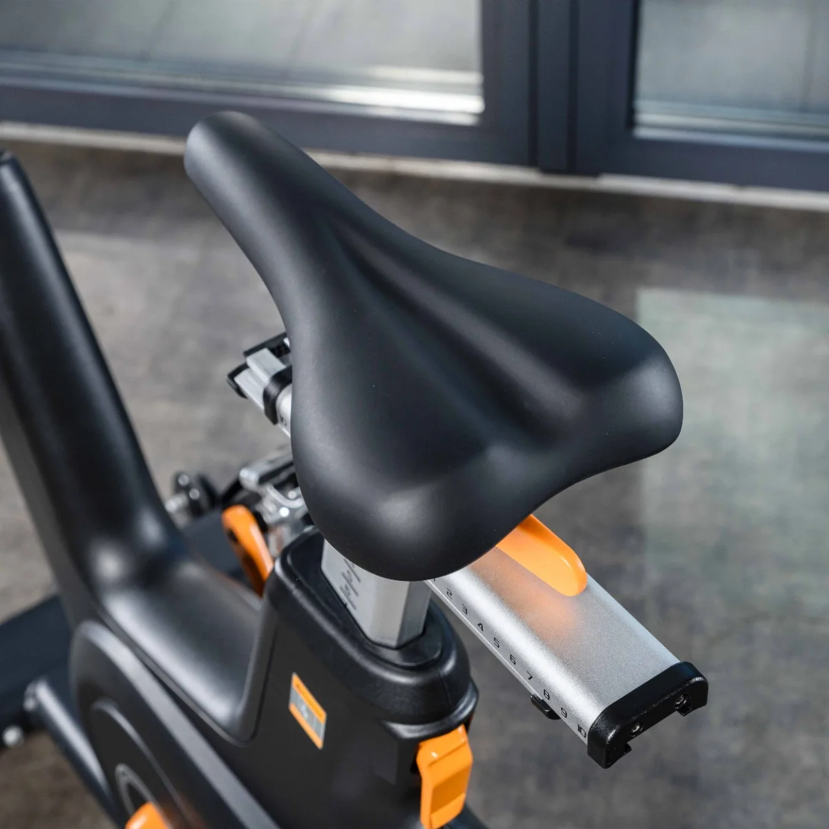 Реальное фото Сайкл-тренажер SHUA SH-B8900 от магазина Спортев