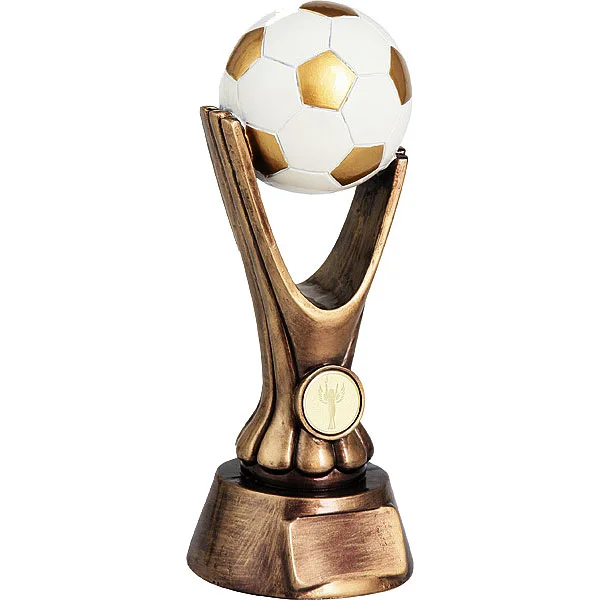 Реальное фото Фигура RKO1139/BR футбольный мяч (H-23 см) от магазина Спортев