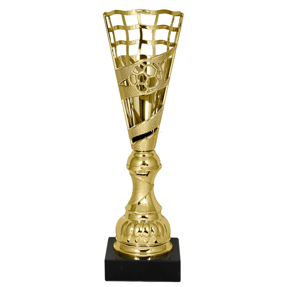 Реальное фото Кубок KB 9051 C футбол (H- 21,5см) от магазина Спортев