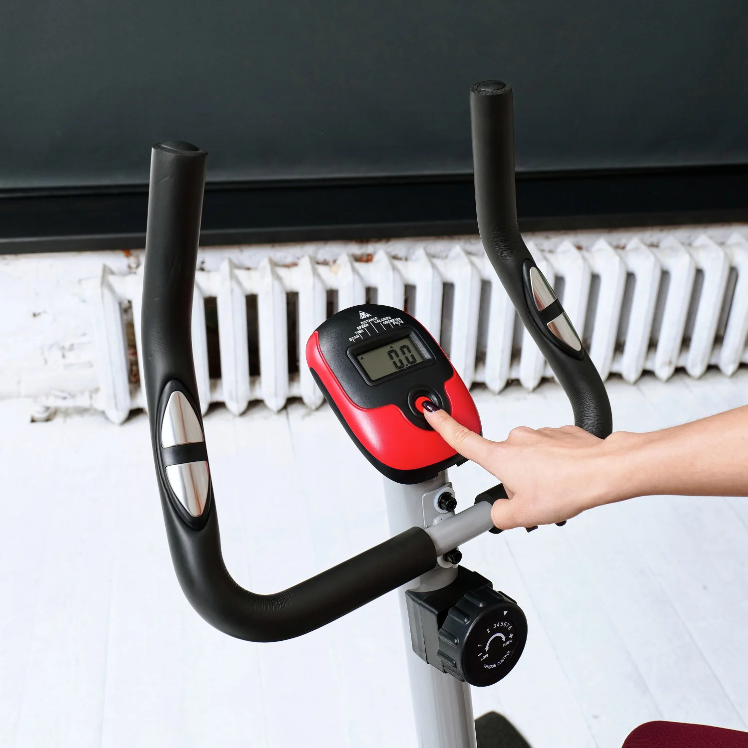 Реальное фото Велотренажер DFC B85001BR от магазина Спортев