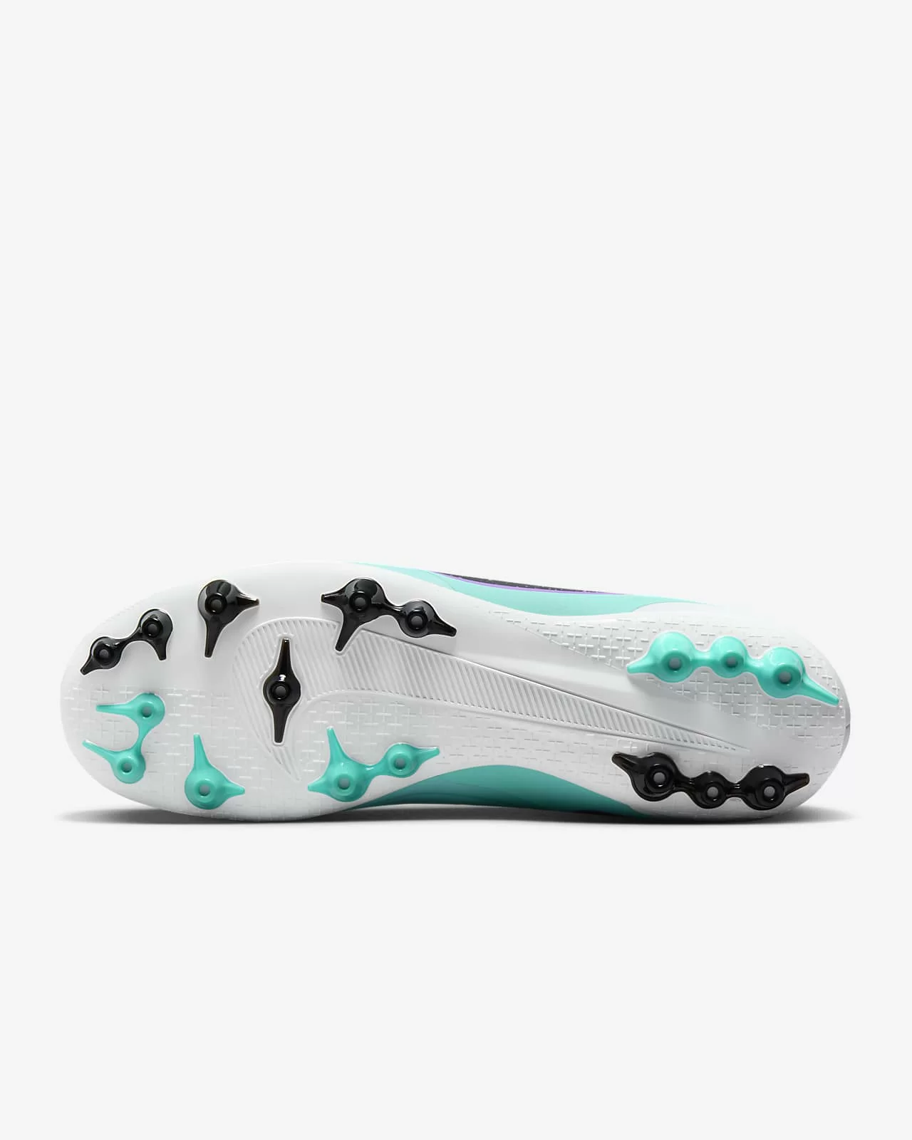 Бутсы Nike Legend 10 Academy AG DV4340-300 Реальное фото Бутсы Nike Legend 10 Academy AG DV4340-300 от магазина Спортев