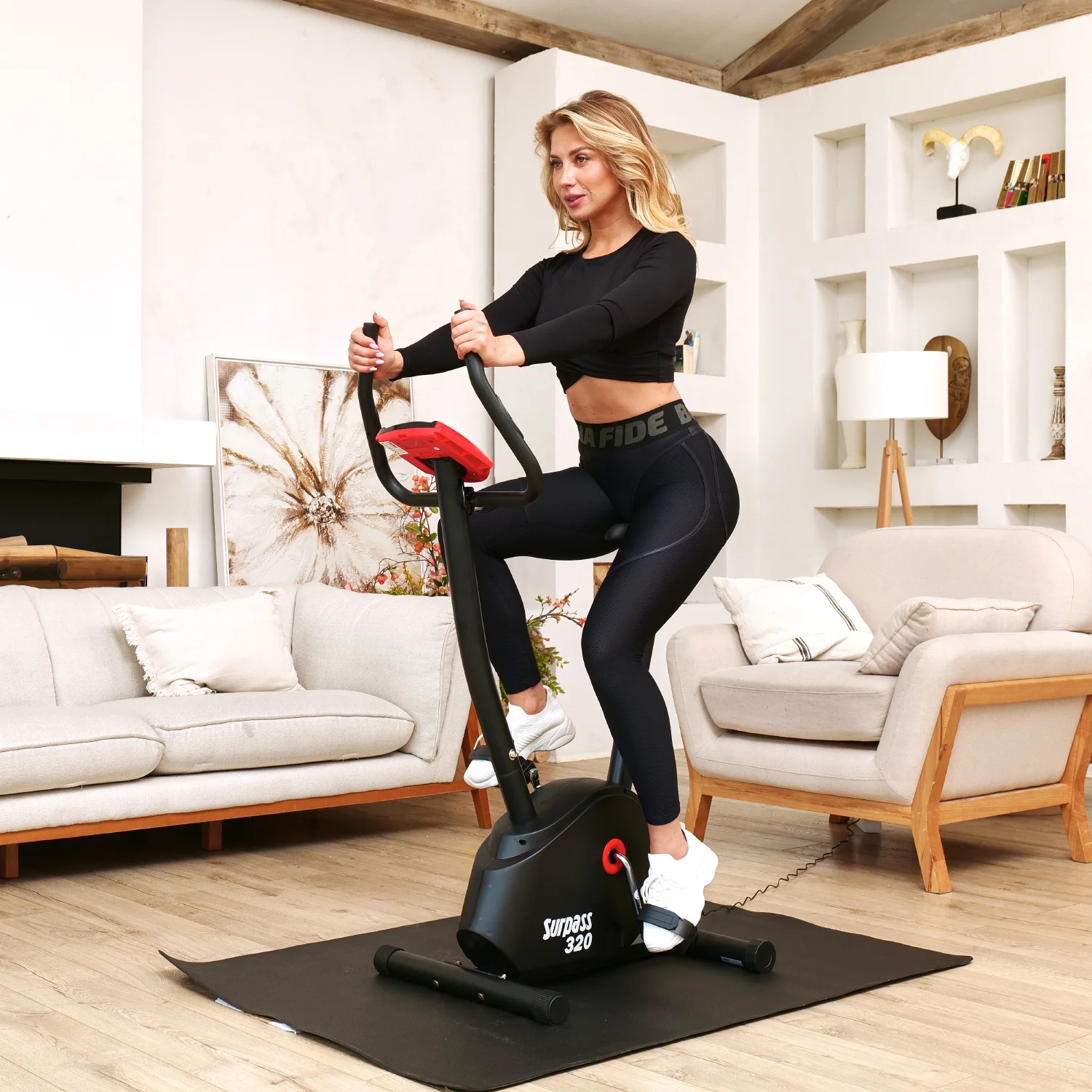 Реальное фото Велотренажер DFC B-300 PRO от магазина Спортев