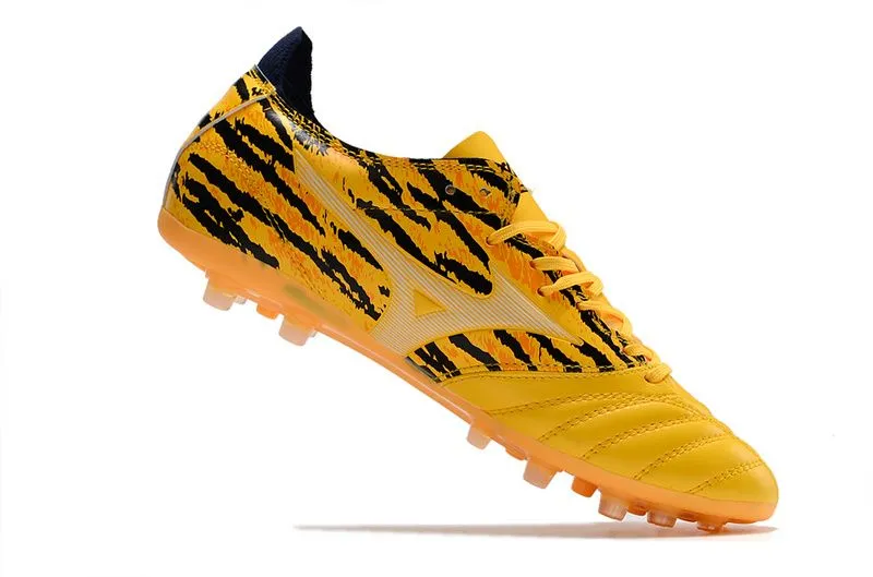 Бутсы Mizuno Morelia Neo AG желтый G0320 Реальное фото Бутсы Mizuno Morelia Neo AG желтый G0320 от магазина Спортев