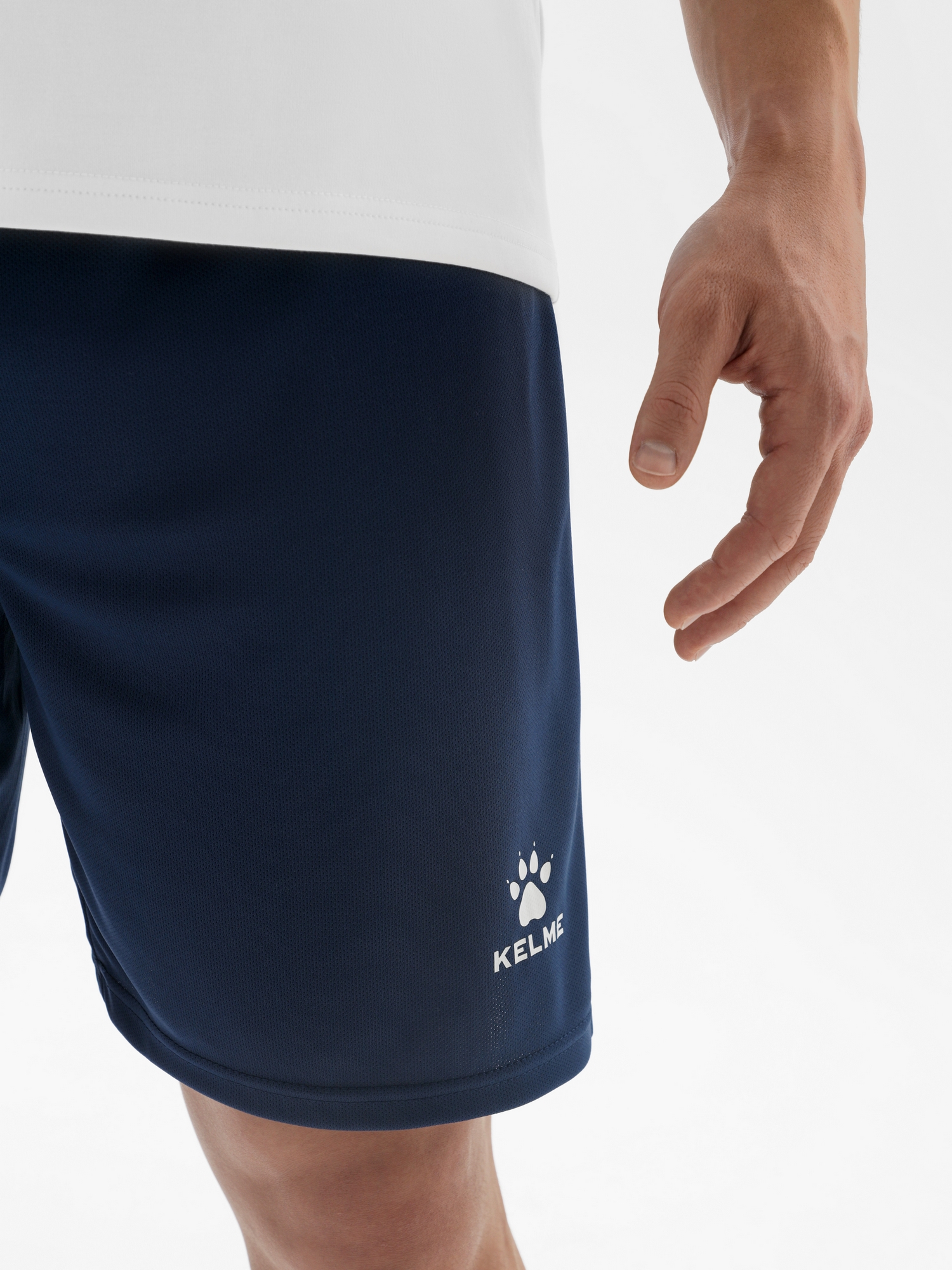 Реальное фото Шорты Kelme Badalona взрослые 7351ZB1255.416 от магазина Спортев