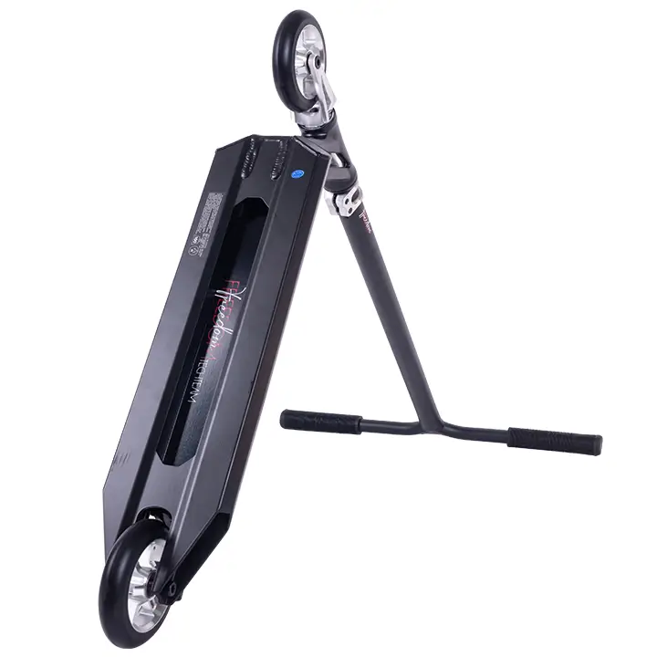 Реальное фото Самокат TechTeam Freedom трюковой некрашеный от магазина Спортев