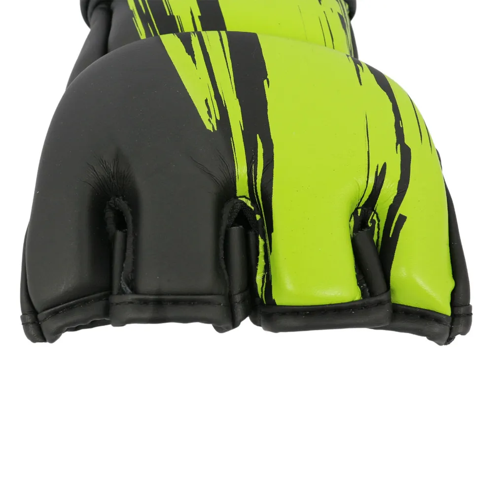 Реальное фото Перчатки ММА BoyBo Stain Flex зеленый BGM311 от магазина СпортЕВ