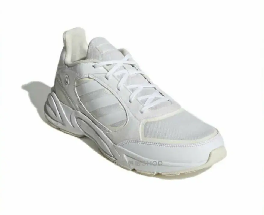 Кроссовки Adidas 90s Valasion HP6768 Реальное фото Кроссовки Adidas 90s Valasion HP6768 от магазина Спортев