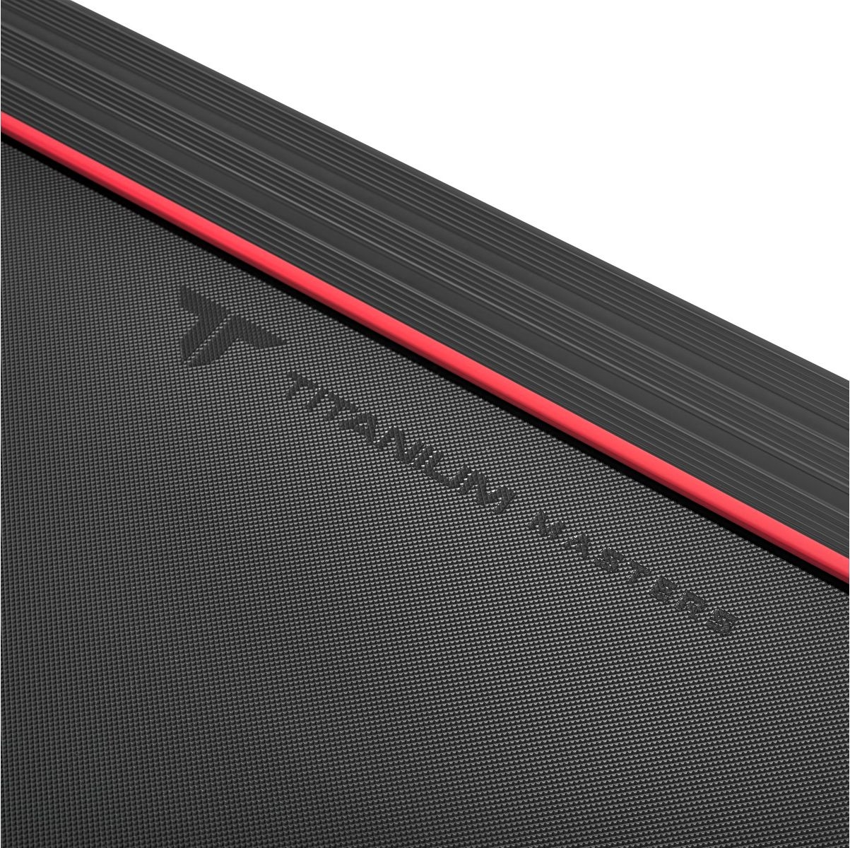 Реальное фото Беговая дорожка Titanium Masters Slimtech C250 от магазина СпортЕВ