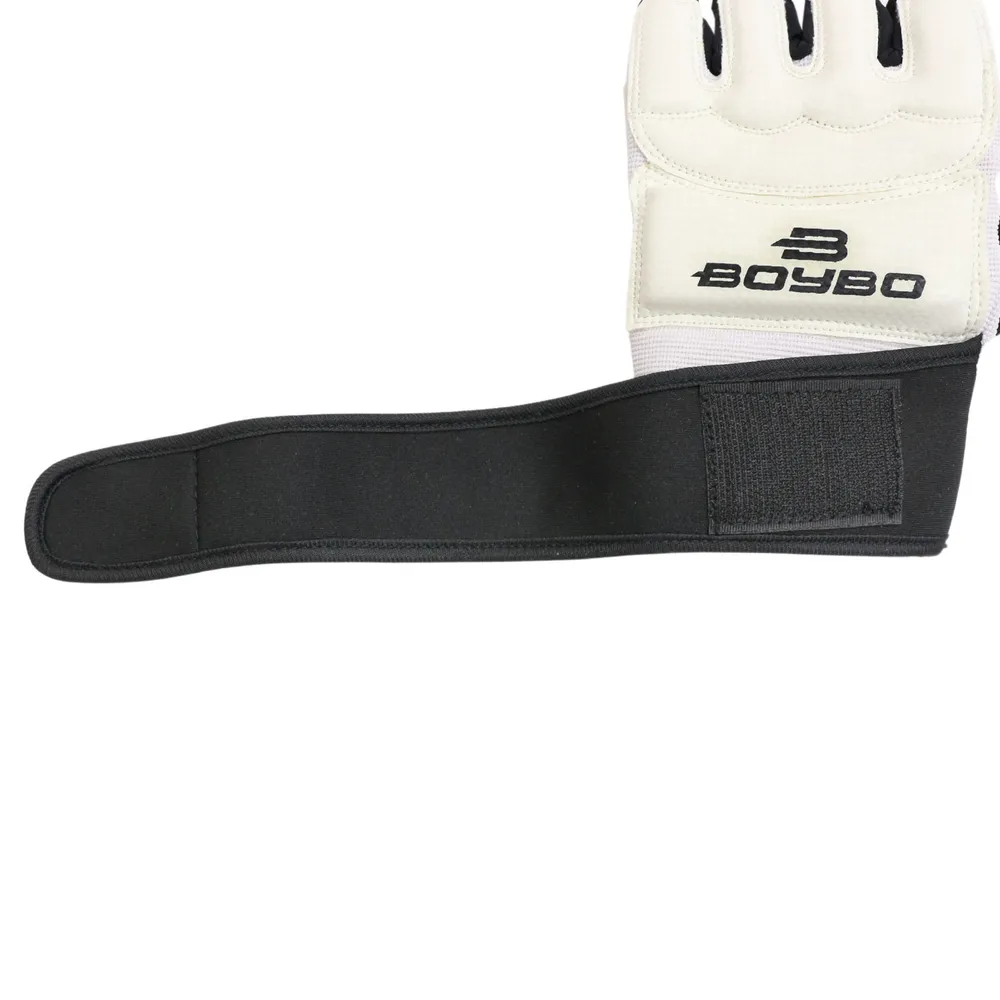 Реальное фото Перчатки тхэквондо BoyBo WTF с фиксацией 0146 от магазина Спортев