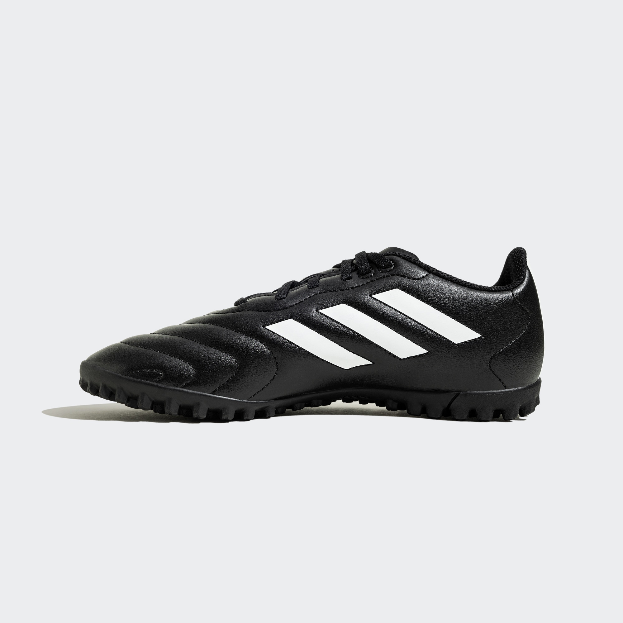 Реальное фото Бутсы Adidas Goletto VIII TF HP3063 от магазина Спортев