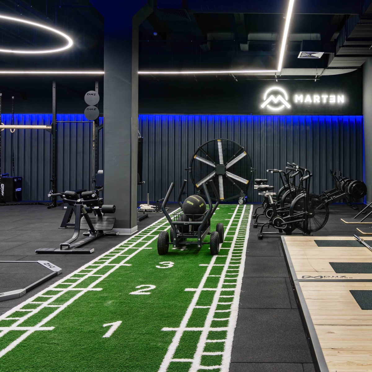 Реальное фото Сани-тележка для функционального тренинга (Тренажер Tank) TANGEN от магазина Спортев